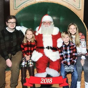 Meet your Posher, Cari